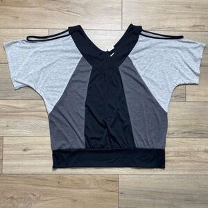 Dots Womens Cold Shoulder Dolman Sleeve Top Size 2X Black Gray Made In USA